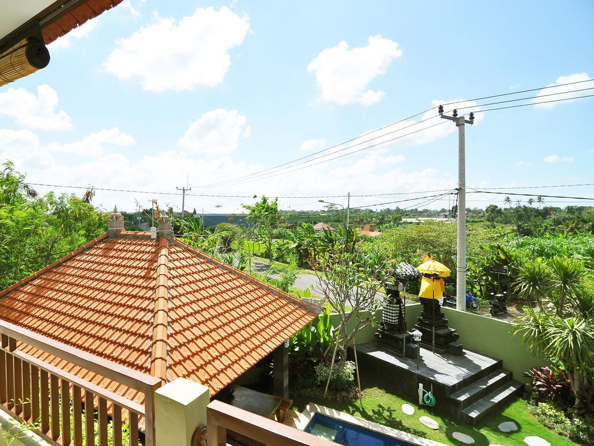 Cempaka Mas Guesthouse Kuta  Exterior photo