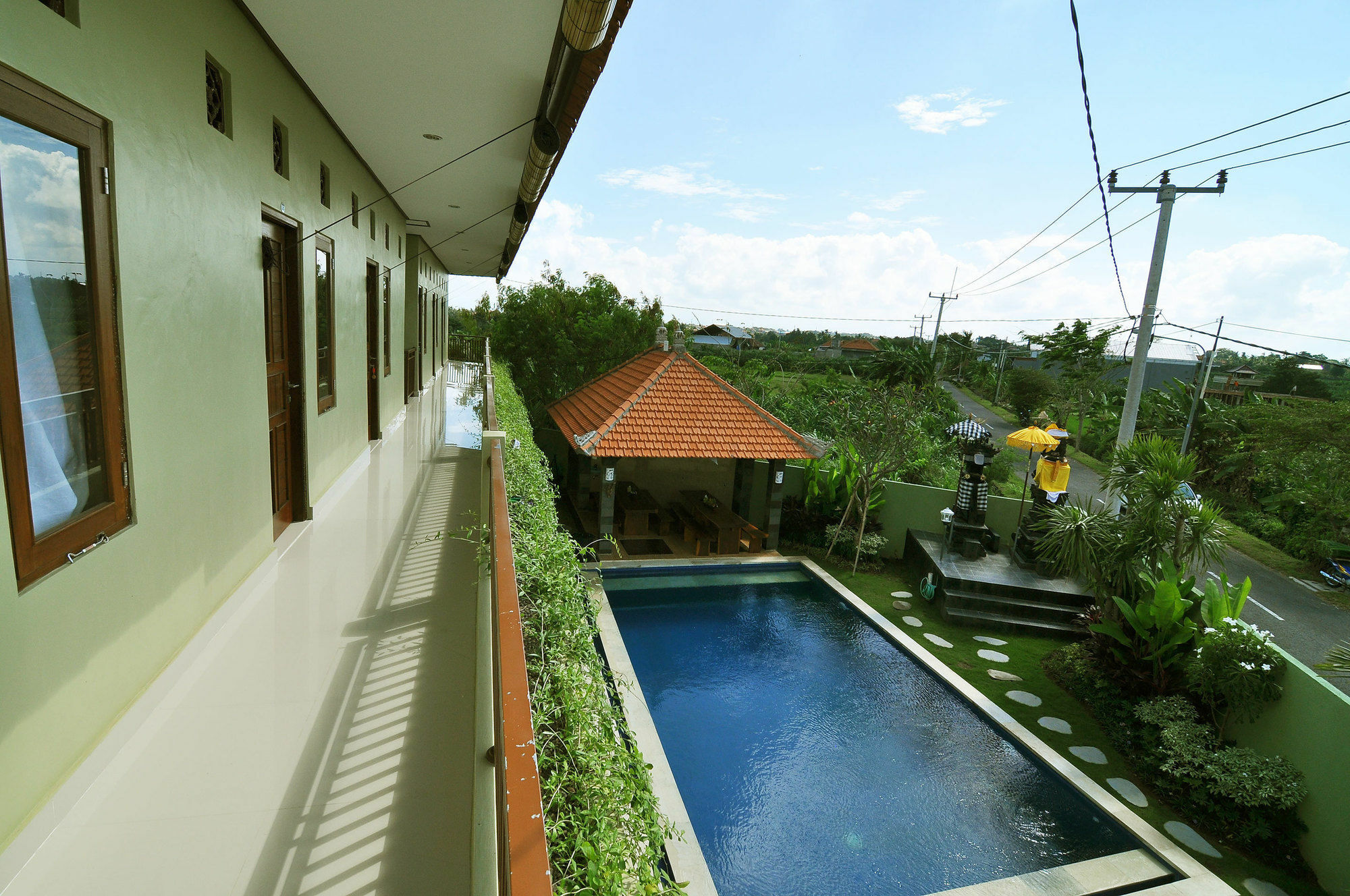 Cempaka Mas Guesthouse Kuta  Exterior photo